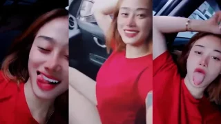 Jessika Intan di Mobil